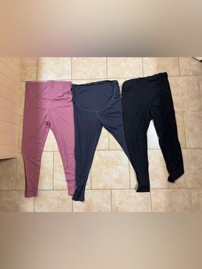 3-Pack Maternity Stretch Leggings in Black, Grey, Pink